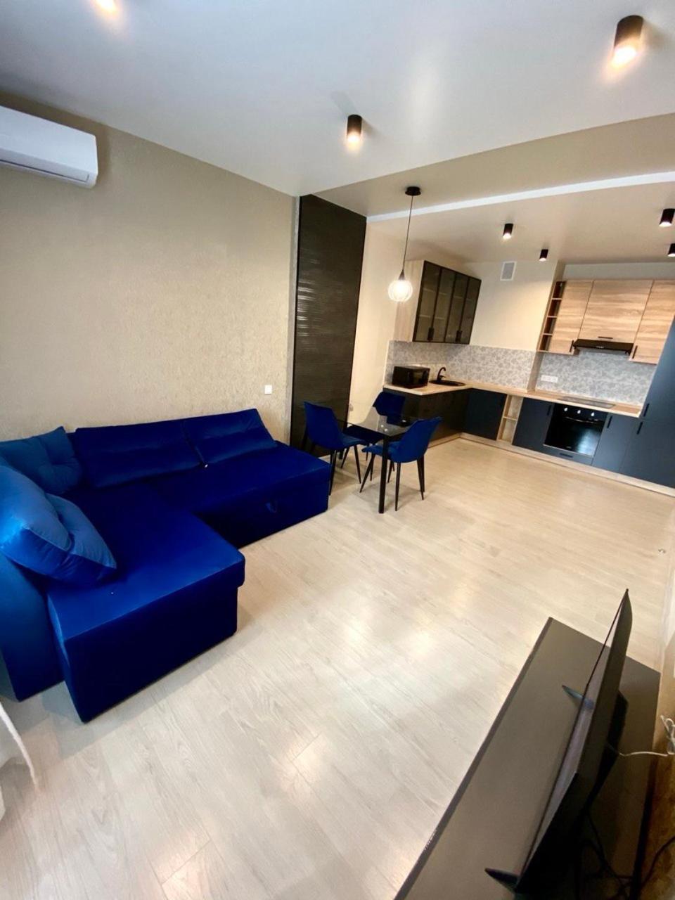 Новобудова, Vip Апартаменти, Залізничний Вокзал. Тц Україна Kyiv Exterior photo